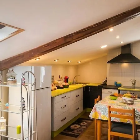 Casa Evita 아파트 산신소