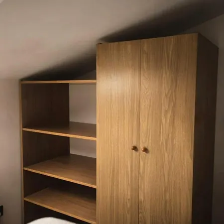 아파트 Casa Evita 산신소